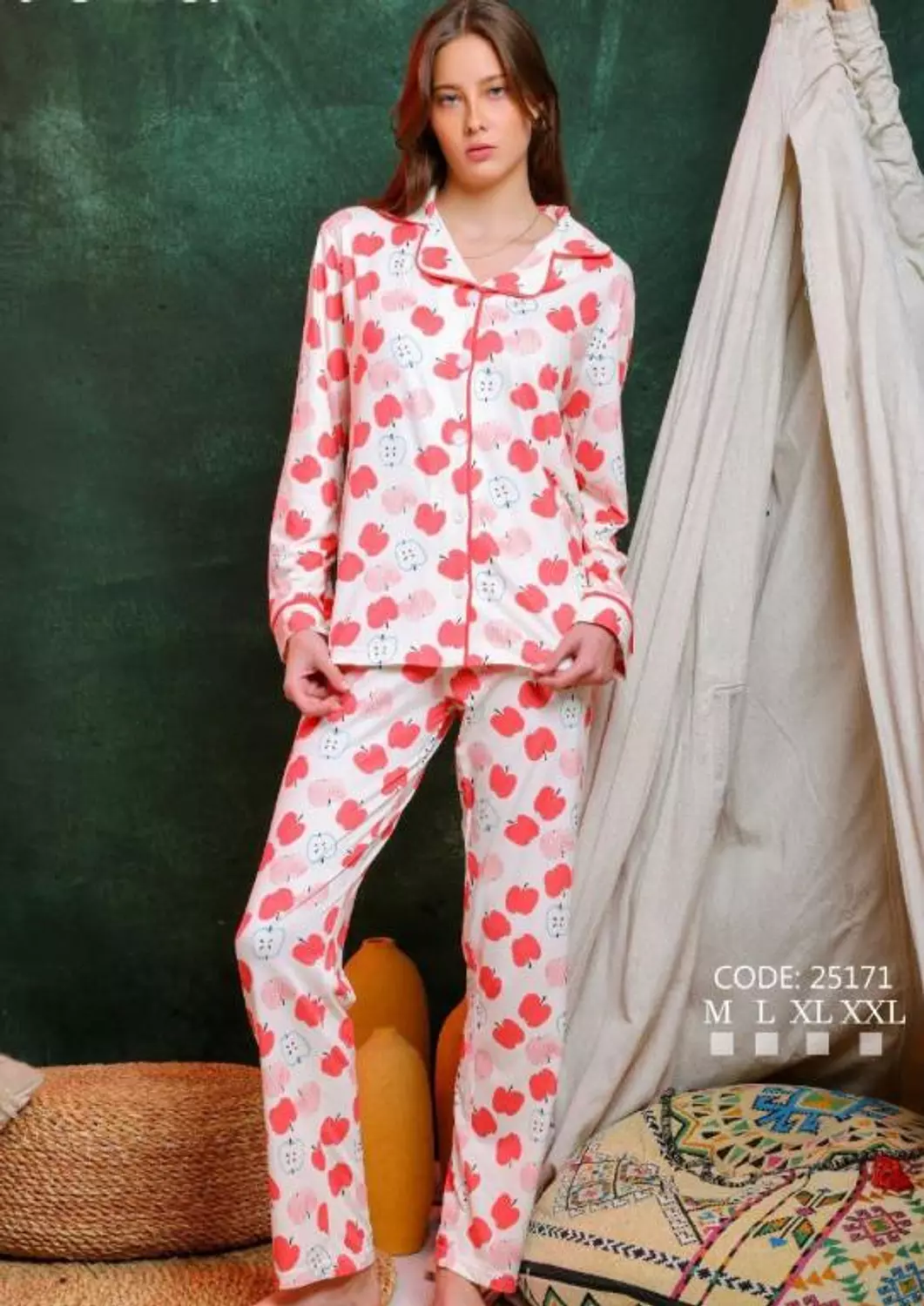 <p><strong><span style="color: rgb(0, 0, 0)">Red Apples Sleeve Button Pajamas</span></strong></p>