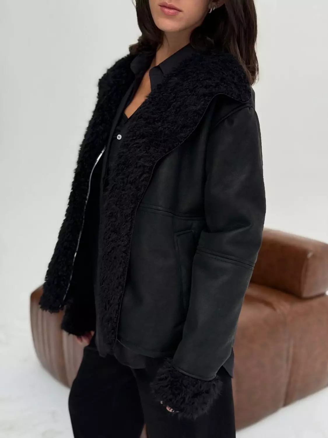 Leather jacket lined with fur 5