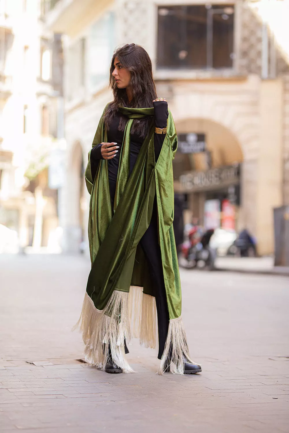Green velvet scarf keftan hover image
