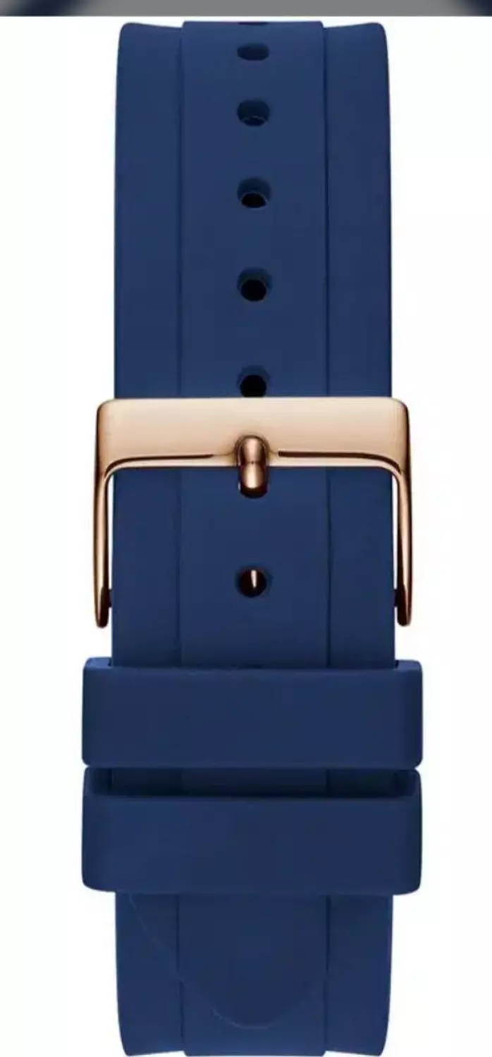 GUESS Women's Fashion Watch 3