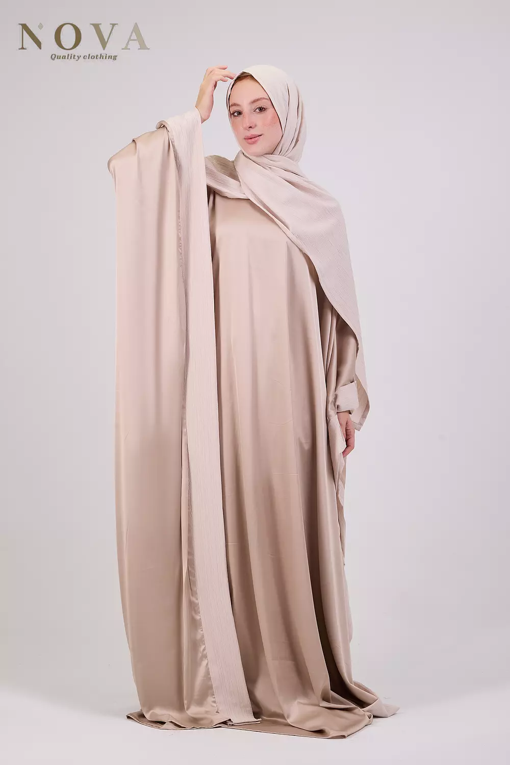 Champagne crush satin  1