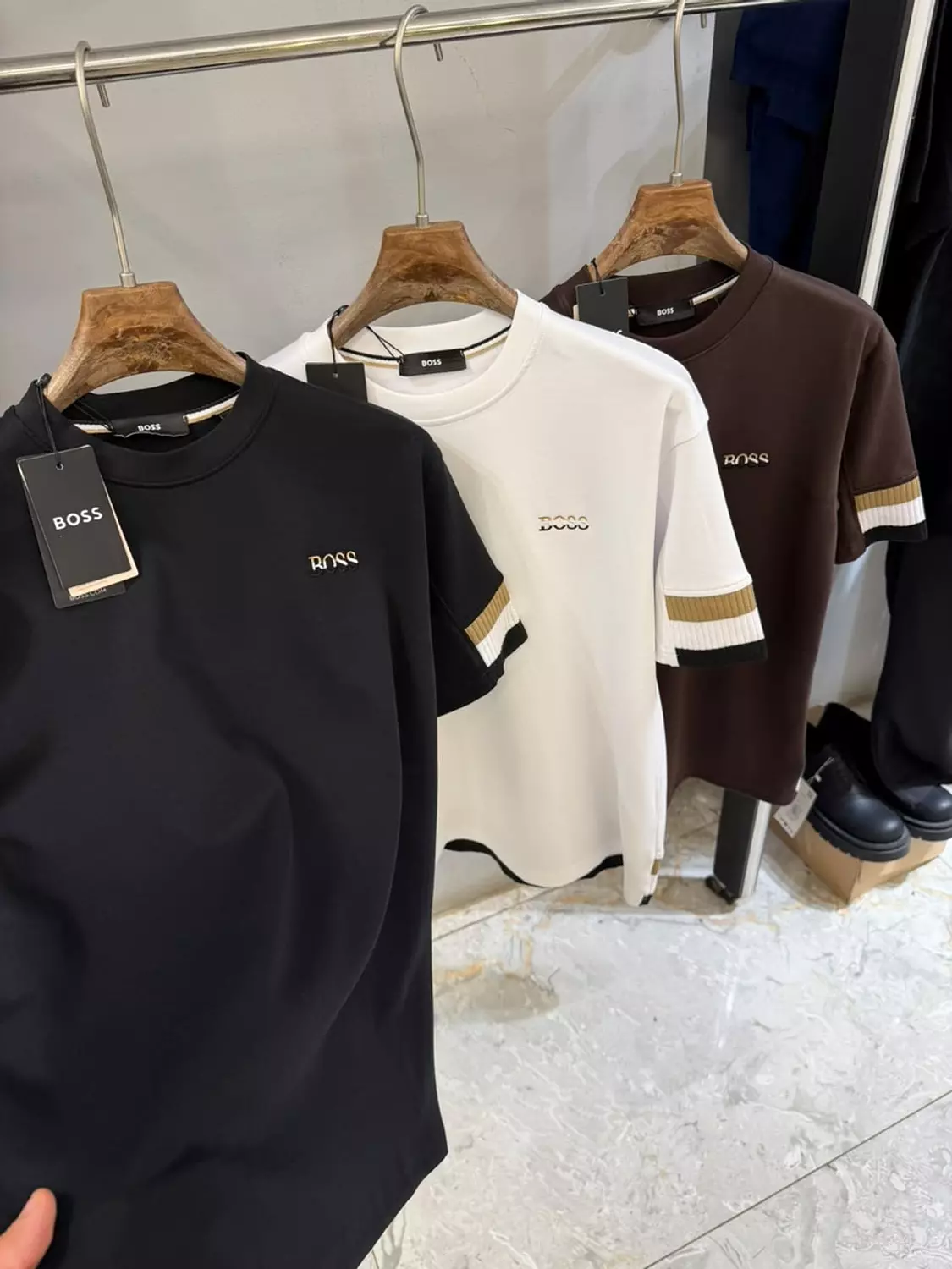 BOSS TSHIRT \ 2382  16