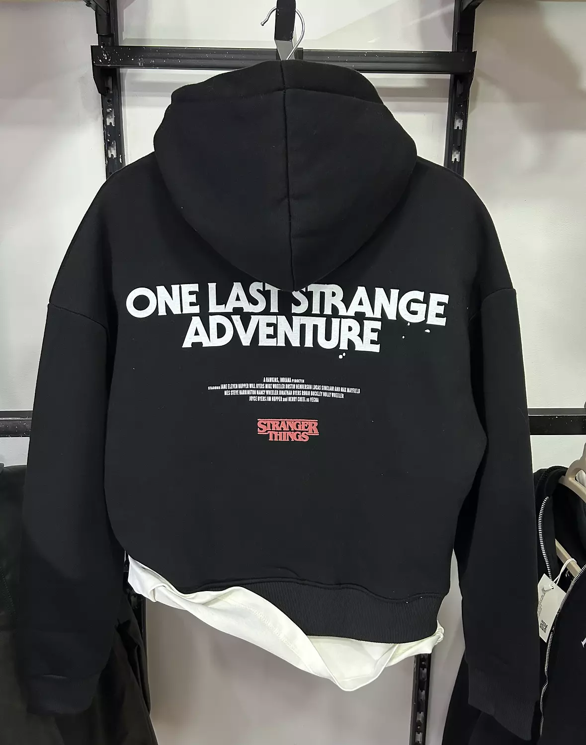 STRANGER THINGS BERSHKA HOODIE  7