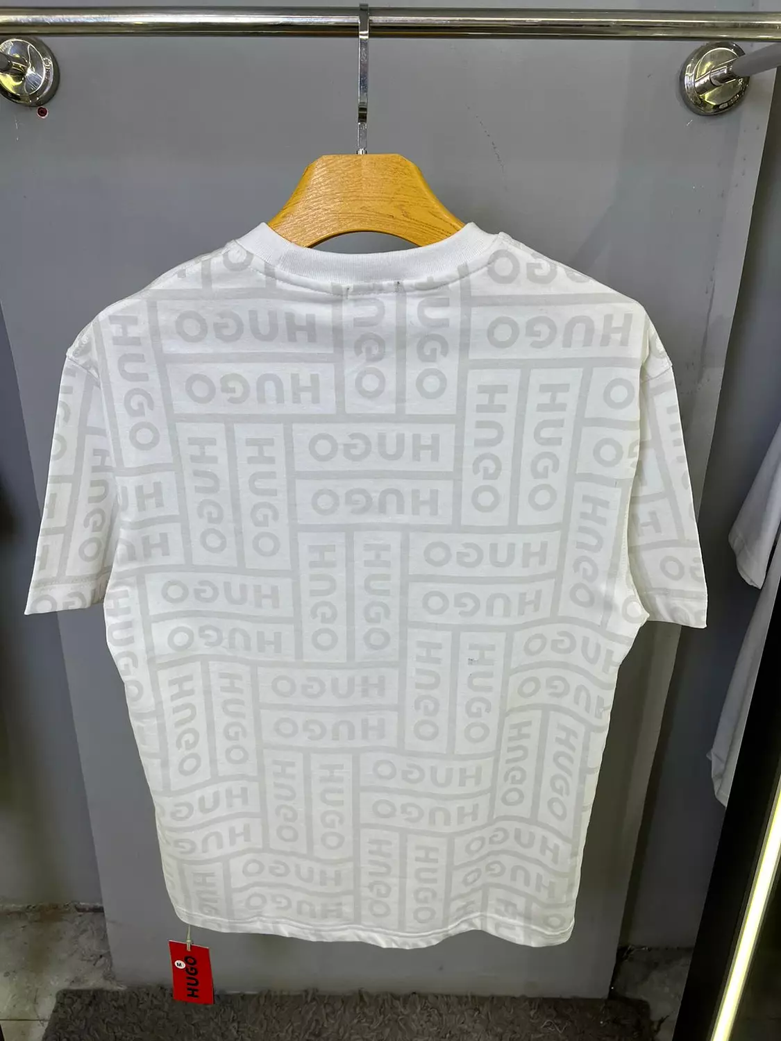 HUGO BOSS TSHIRT / 1376 4