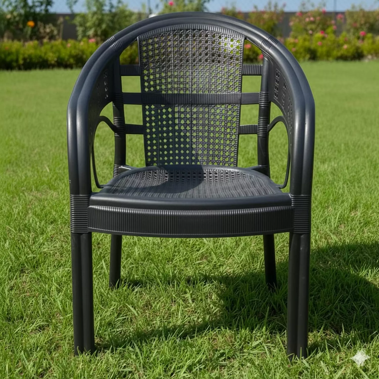 Khedive Plastic Chair – Apple Black image