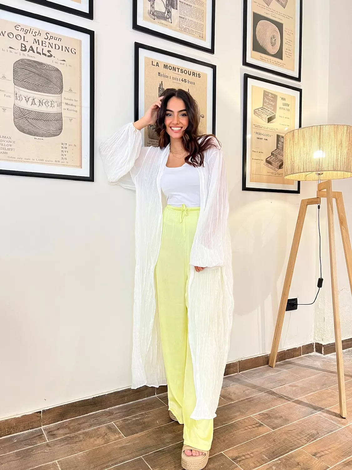 Crushed chiffon kimono in white 6