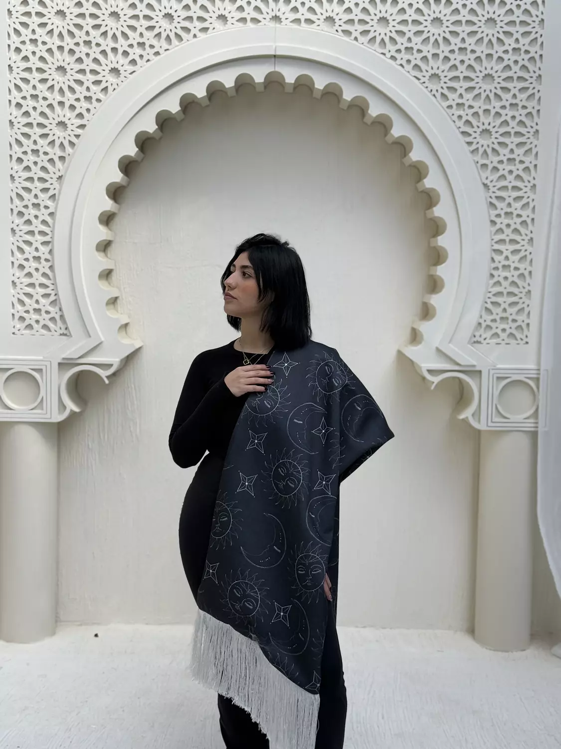 MOON AND BACK scarf  image