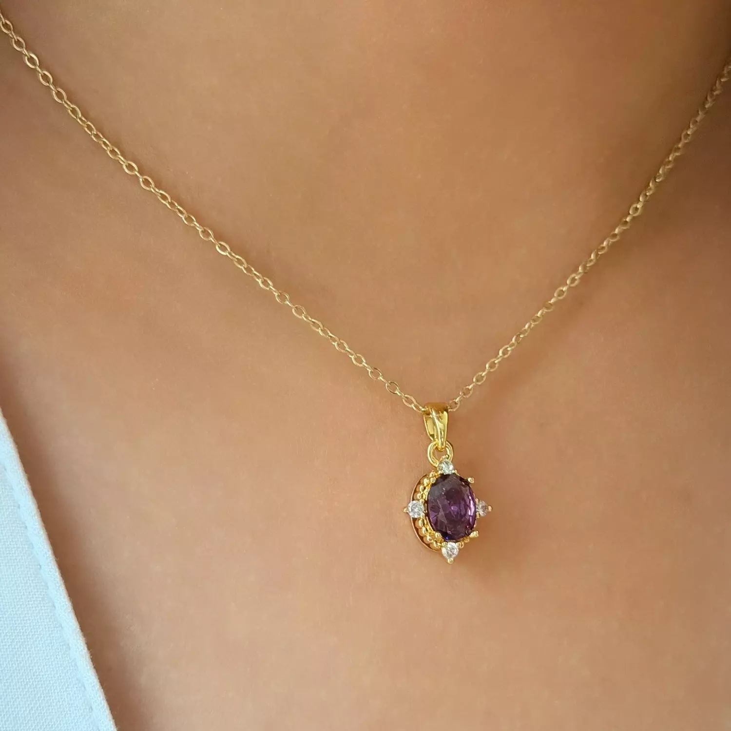 Crystal Pendant Necklaces  4