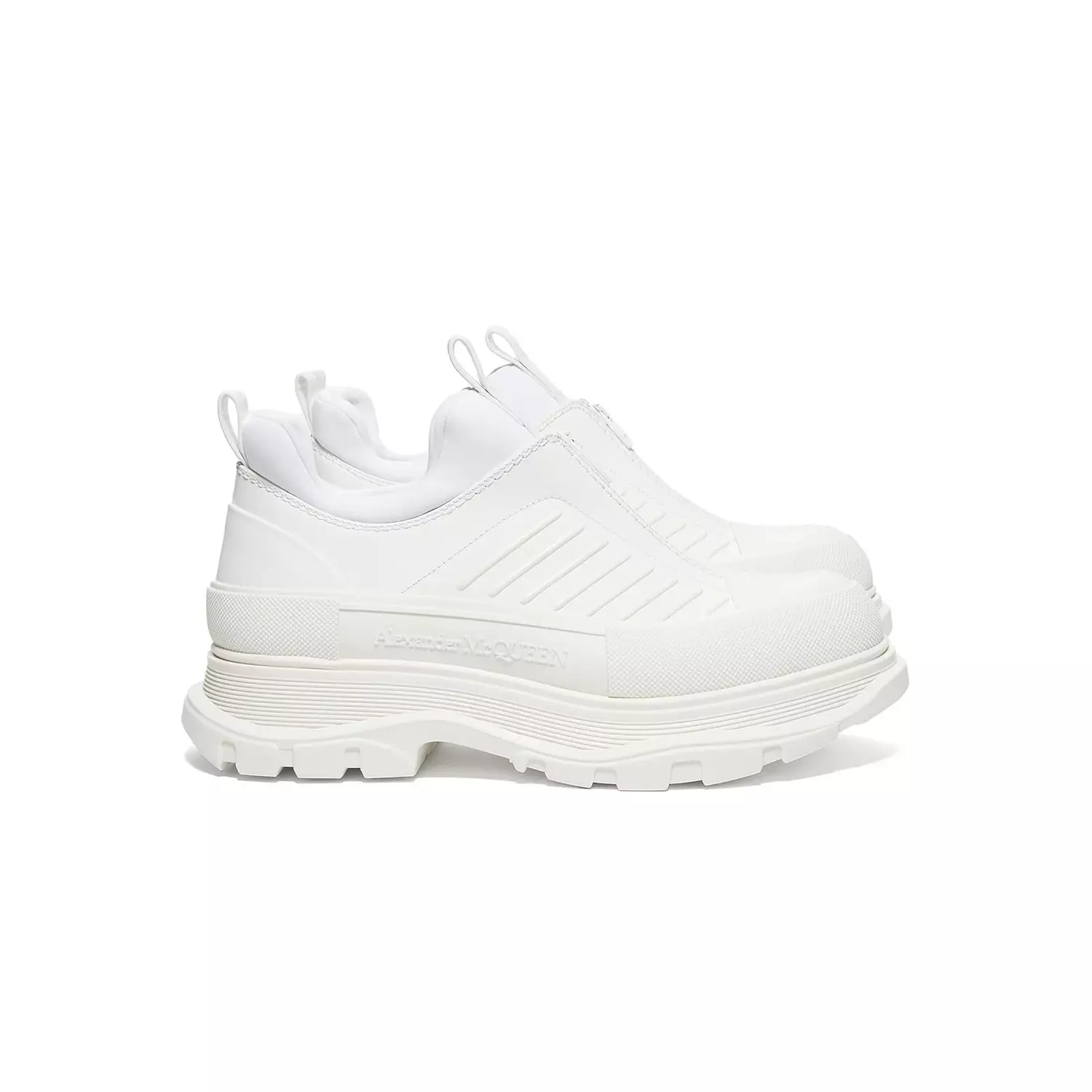 Alexander McQueen Half image