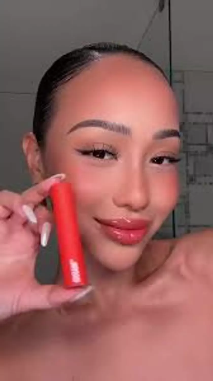 MAKEUP BY MARIO  MoistureGlow™ Plumping Lip Serum 5