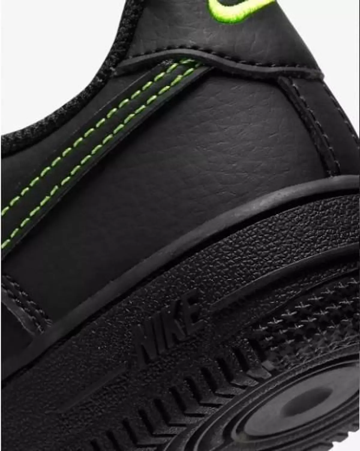 Nike Force 1 Toggle 'Black Volt 6