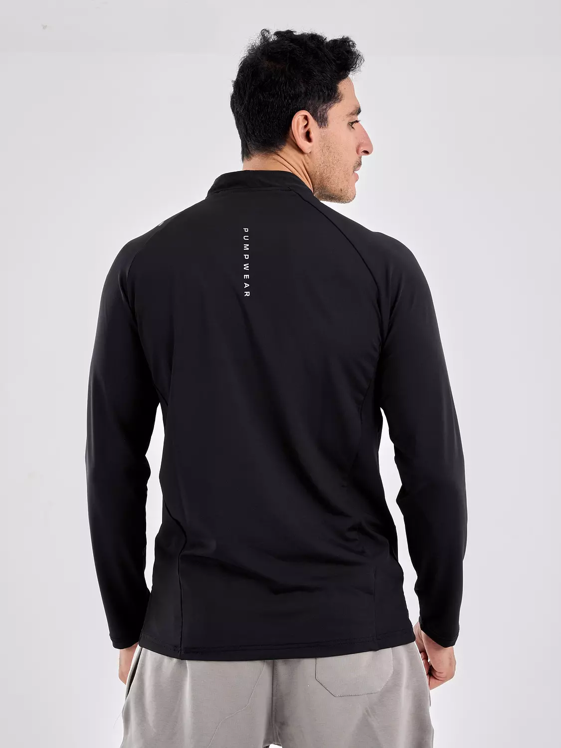 CORE TRAINING QUARTER ZIP-"black’’ 4