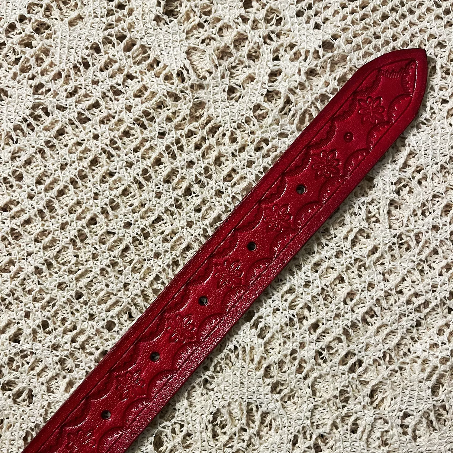 Tooled leather belt - Star flower 10