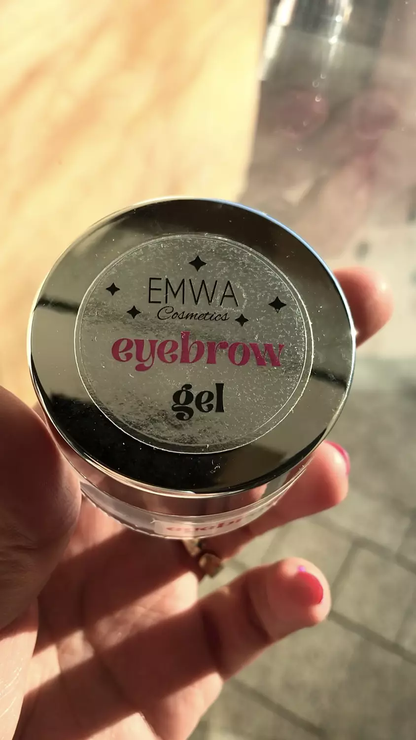 Eyebrow gel  4