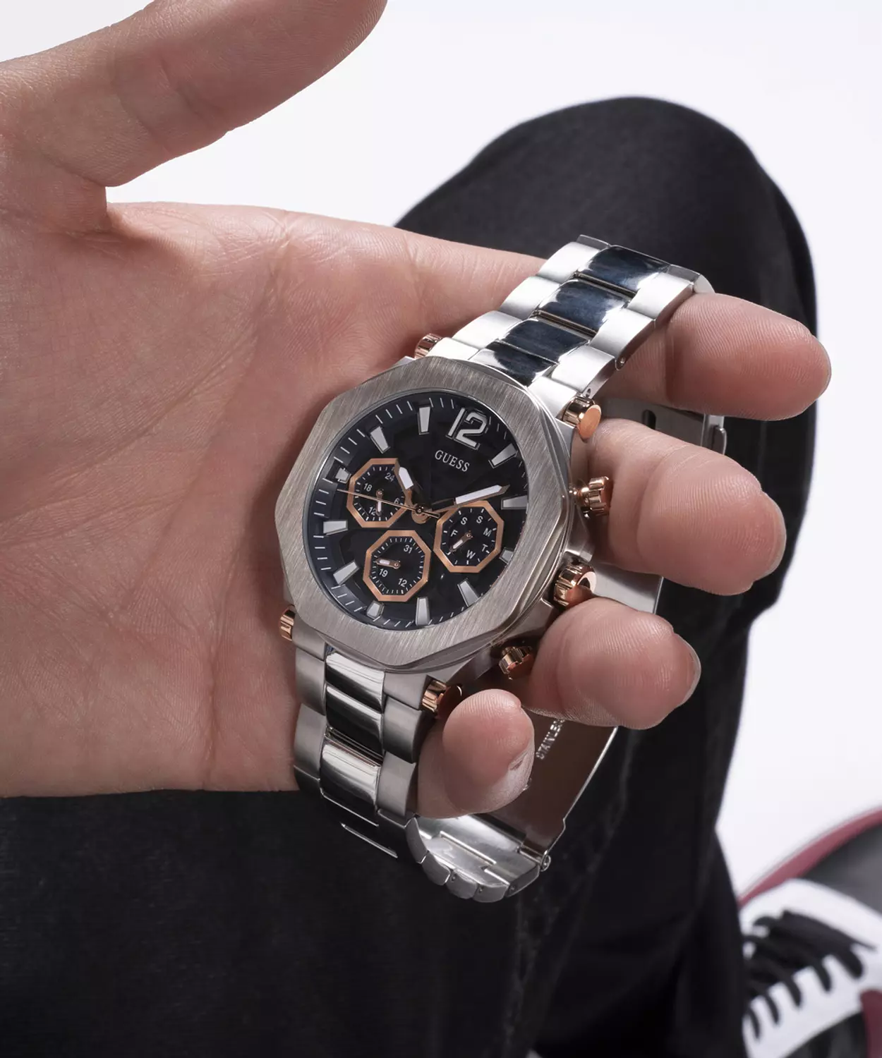 GUESS GW0539G1 ANALOG WATCH For Men Round Shape Silver Stainless Steel Brushed/Polished Bracelet 5