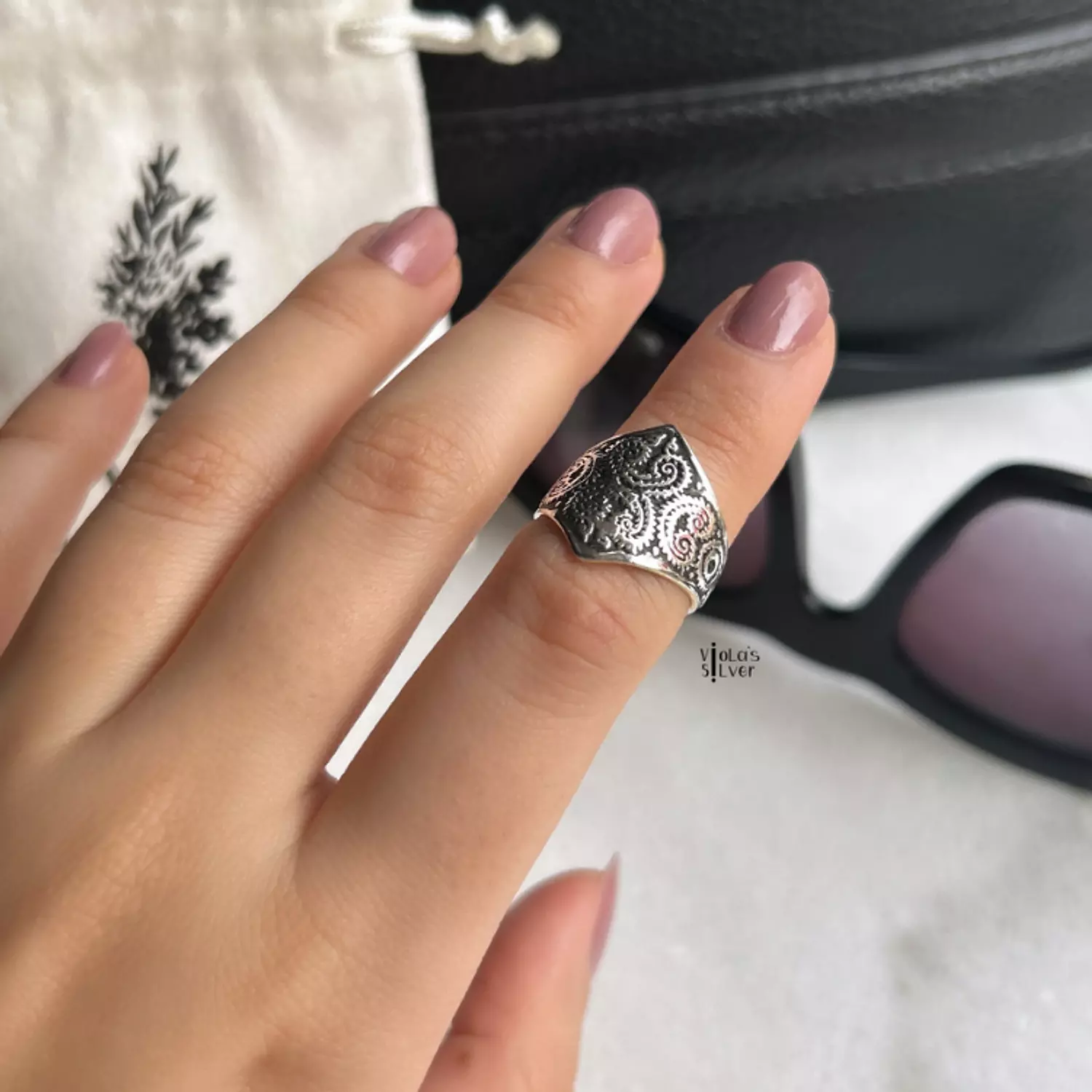 Halo silver knuckle image