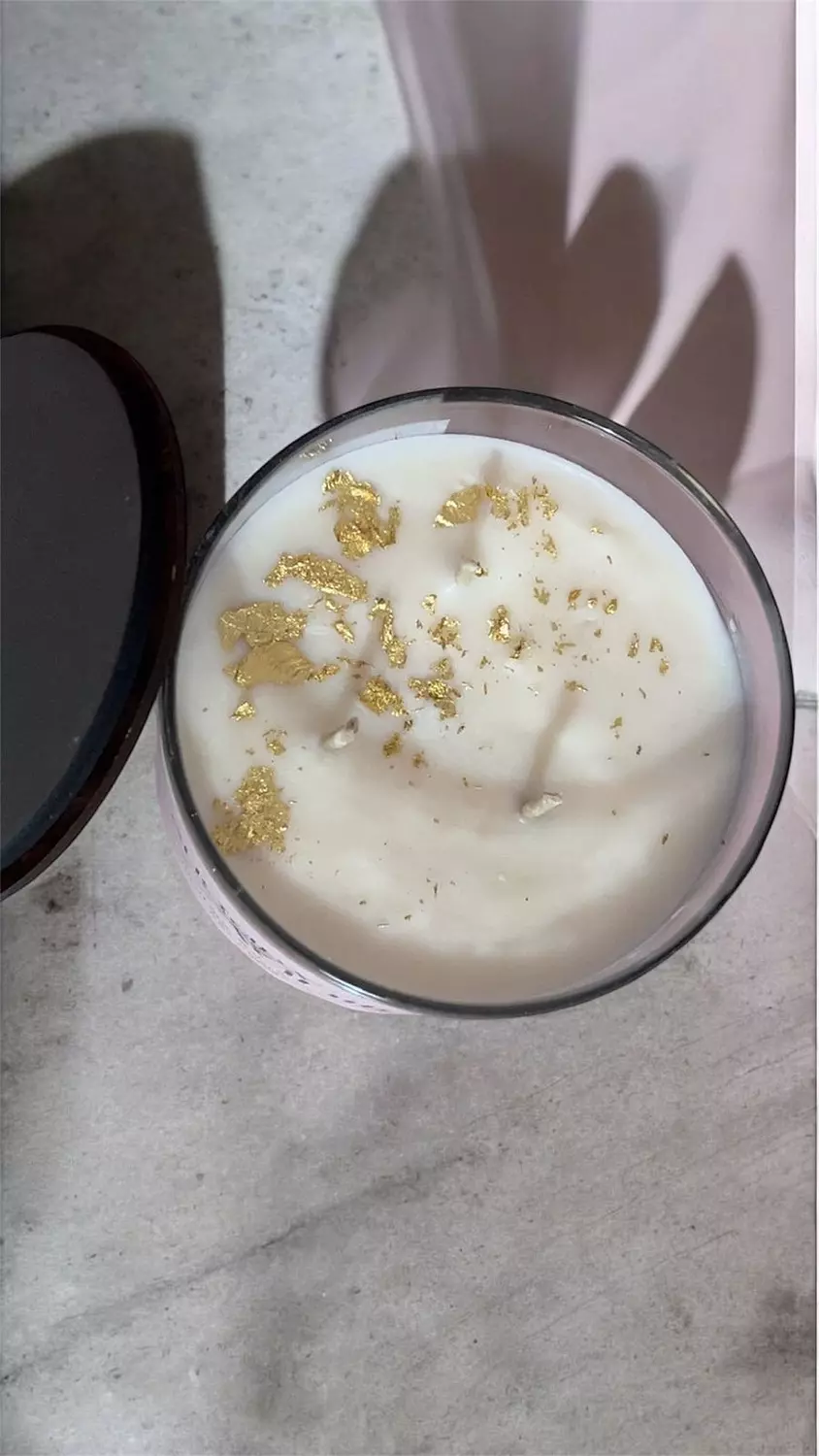 Sugary Vanilla Candle  hover image