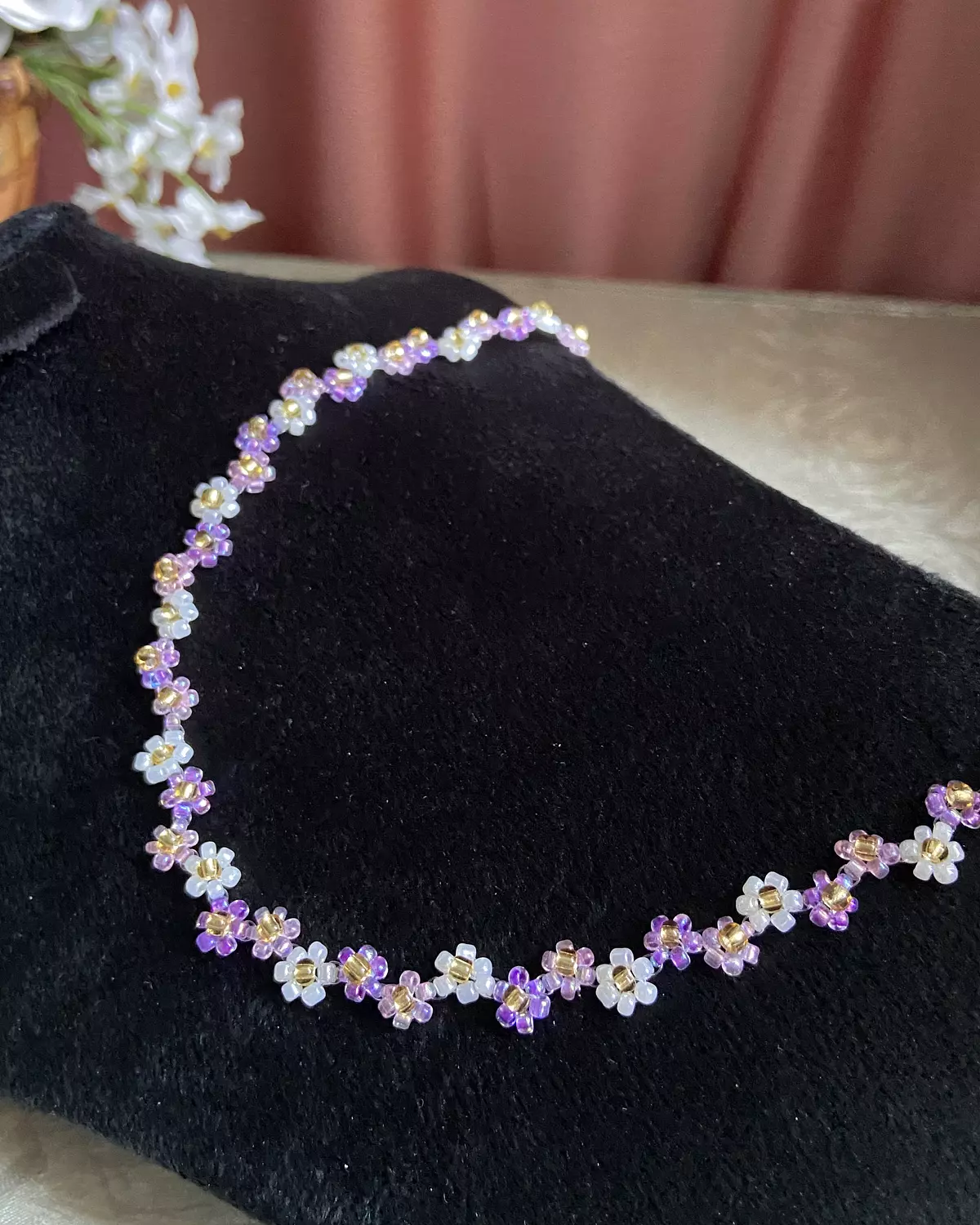 Purple shades with white flowers necklace  2