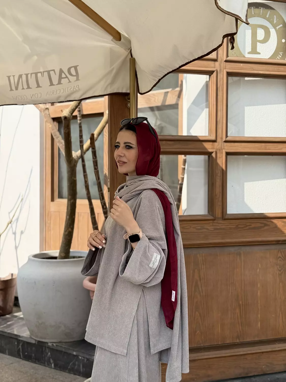 Velvet calm set  Grayish  hover image