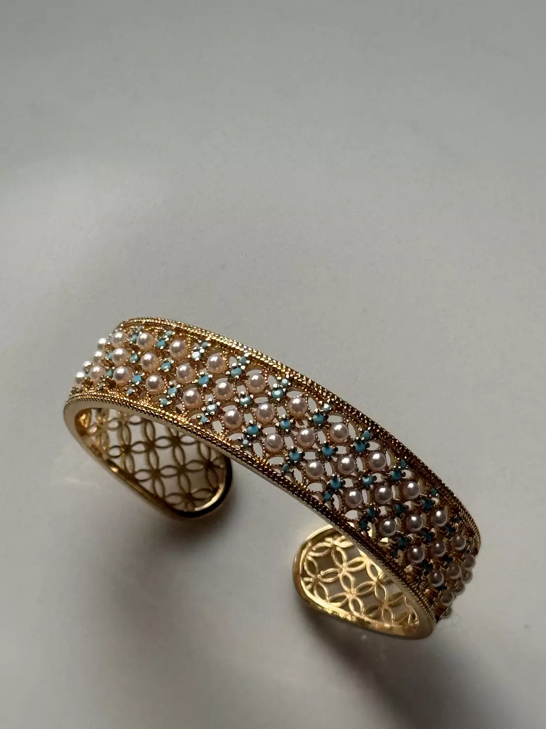 Fayrouz pearls image