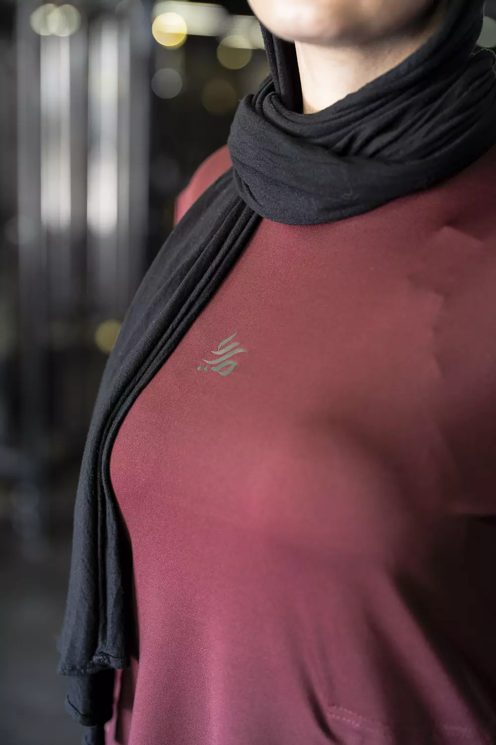 HURRA'S LONG FIT T-SHIRT IN BURGANDY  5