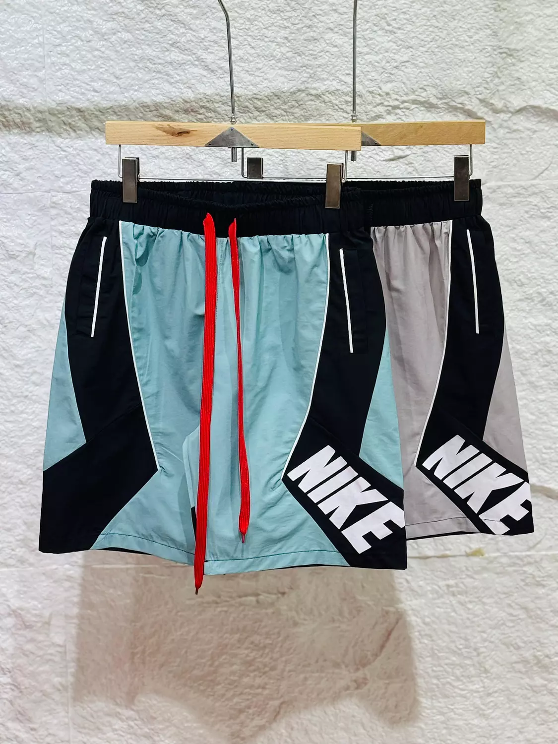 Nike Spell Out Nylon Blue-black short 2