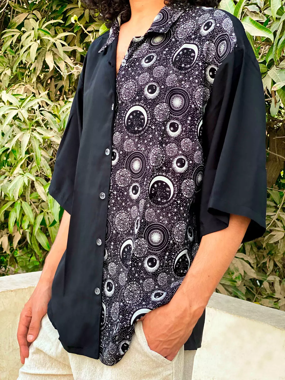 Loosefit Parti-Colored Black Shirt 2