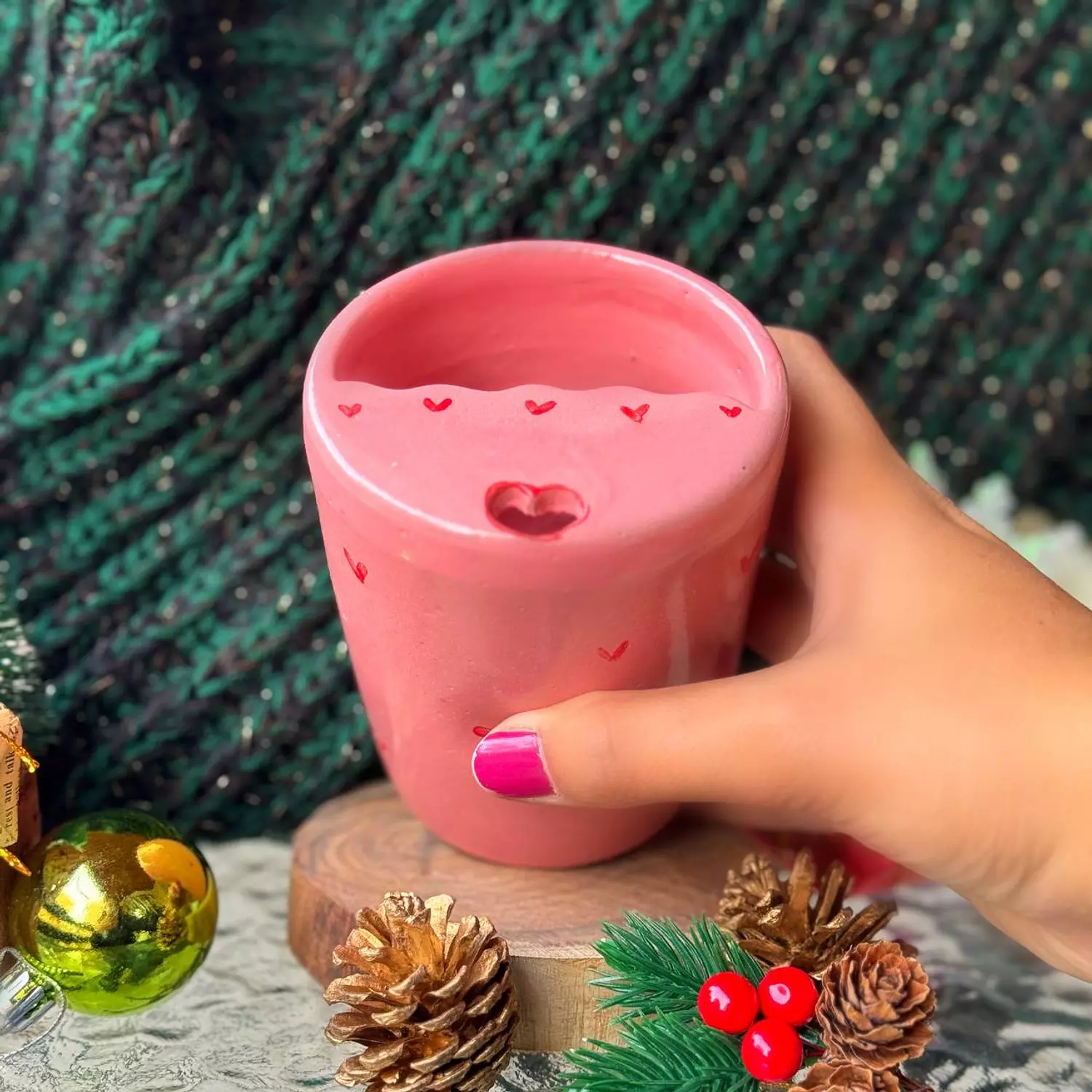 Pink hearts tumbler image