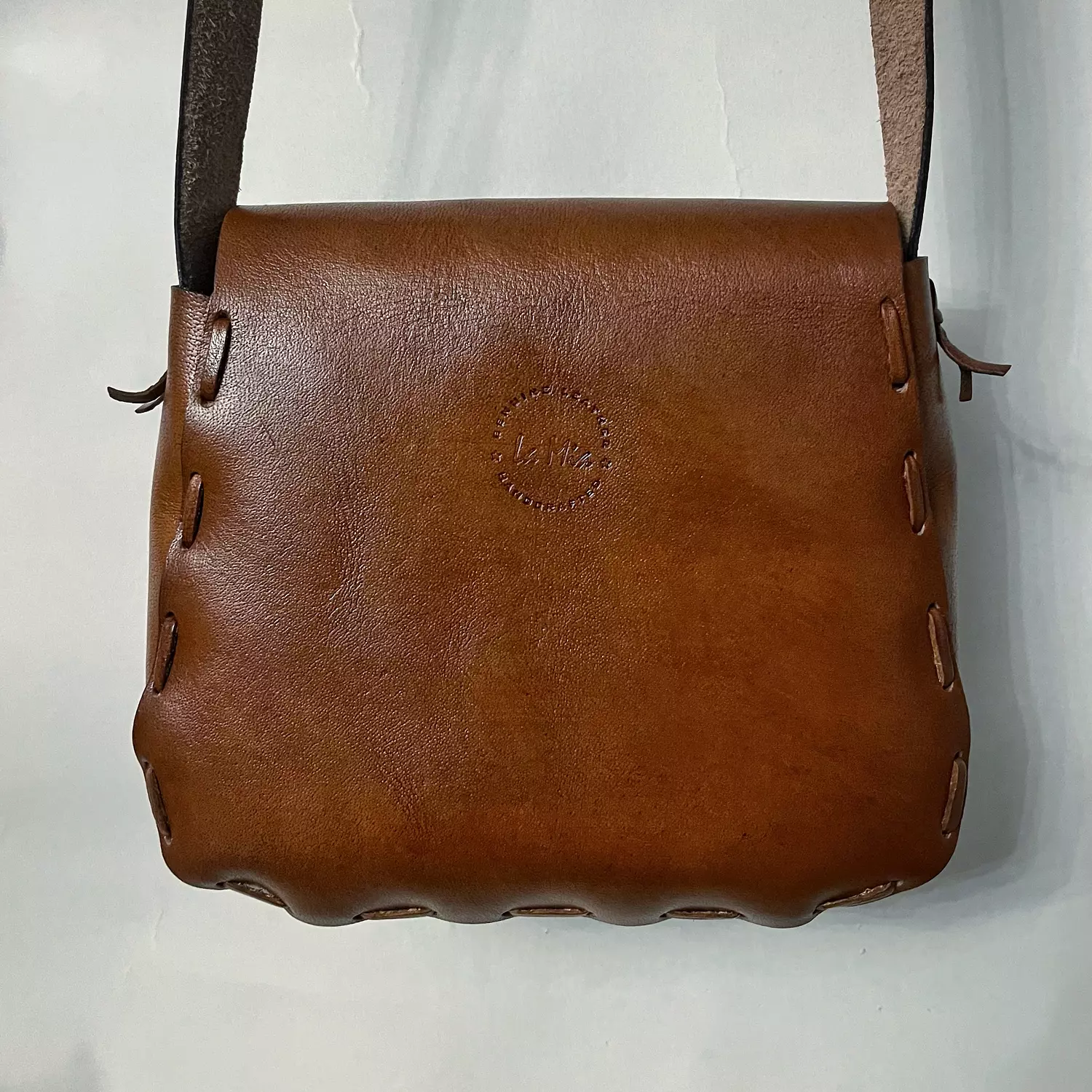 Hand painted flowers leather bag with wooden toggle clasp 4