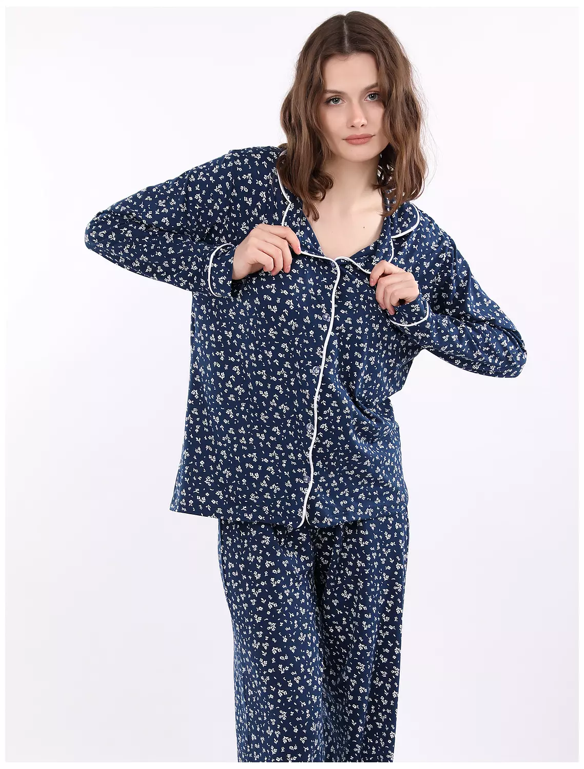 A400 Delicate Baby Flowers Buttoned Long Sleeved Pajama Set 1