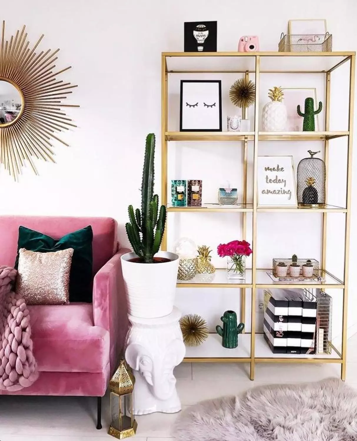 Metal display unit with glass shelves hover image