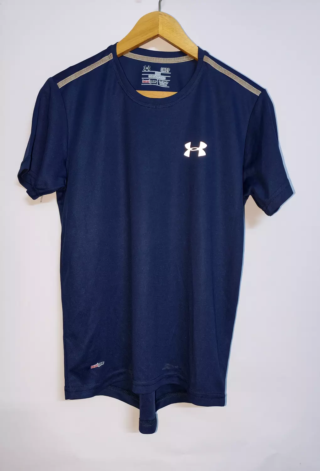 UNDERARMOUR T-SHIRT - GYM ( OFFER ) image