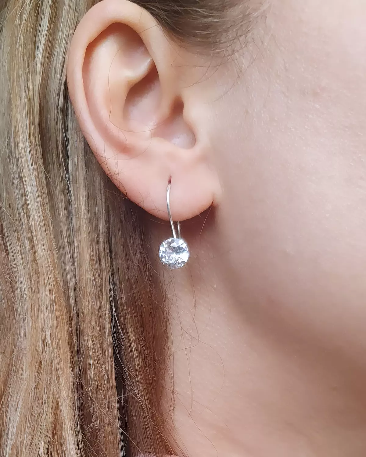 Zircon earrings round image