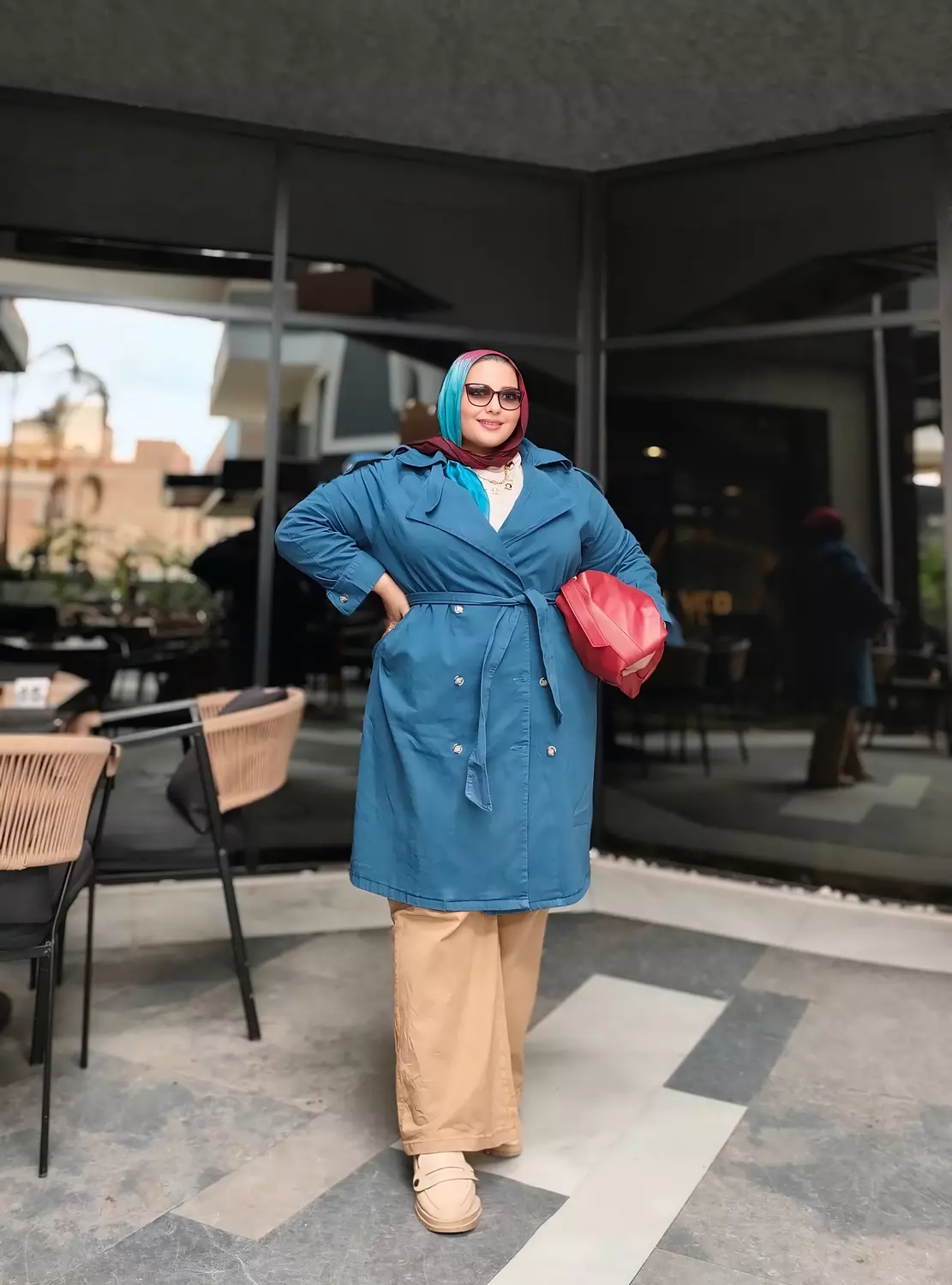 Trench coat (in teel) image
