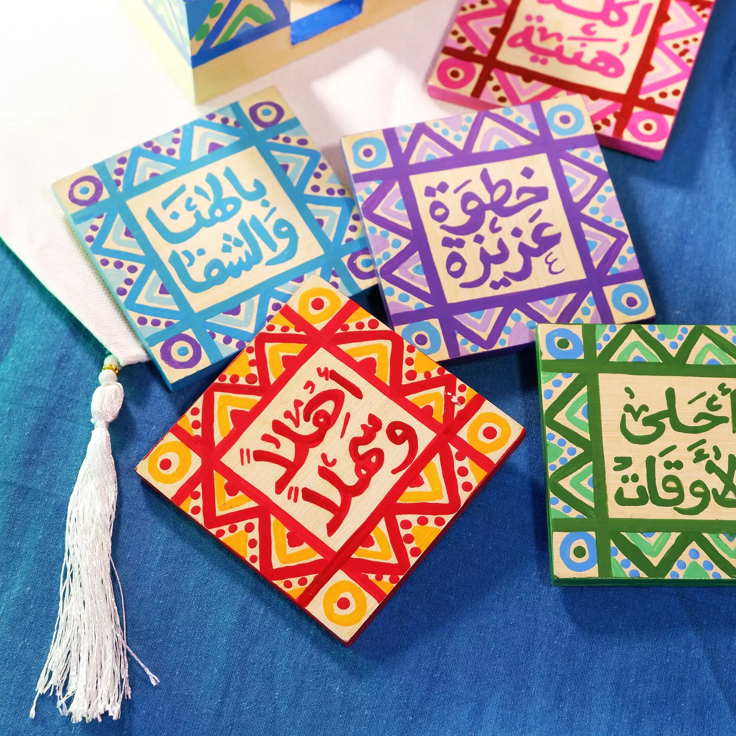 Coaster set - 2 lines triangles - colours 2