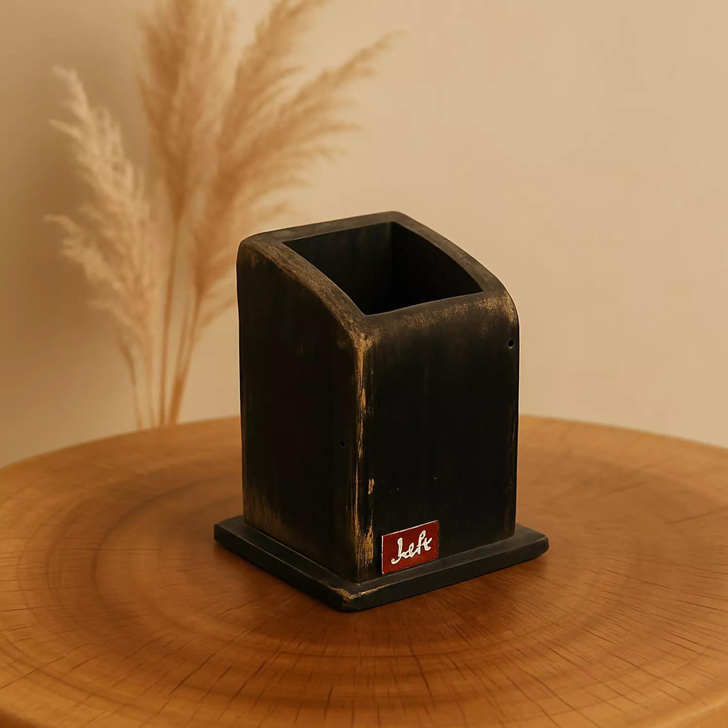 Magic Holder 1