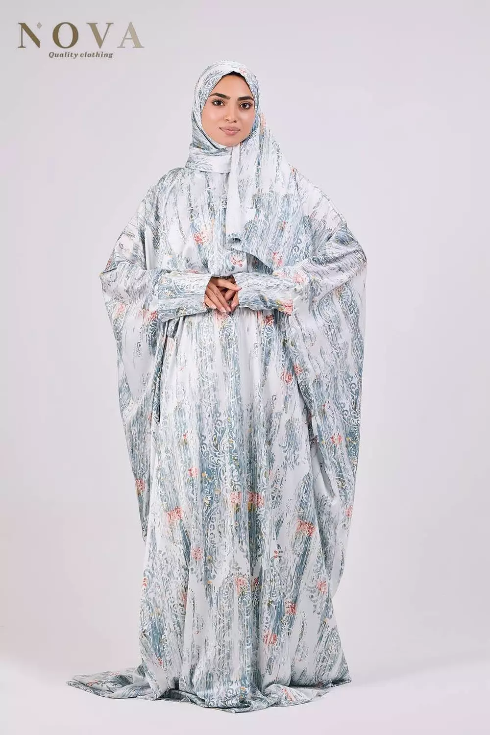 Aura floral Butterfly Satin 1