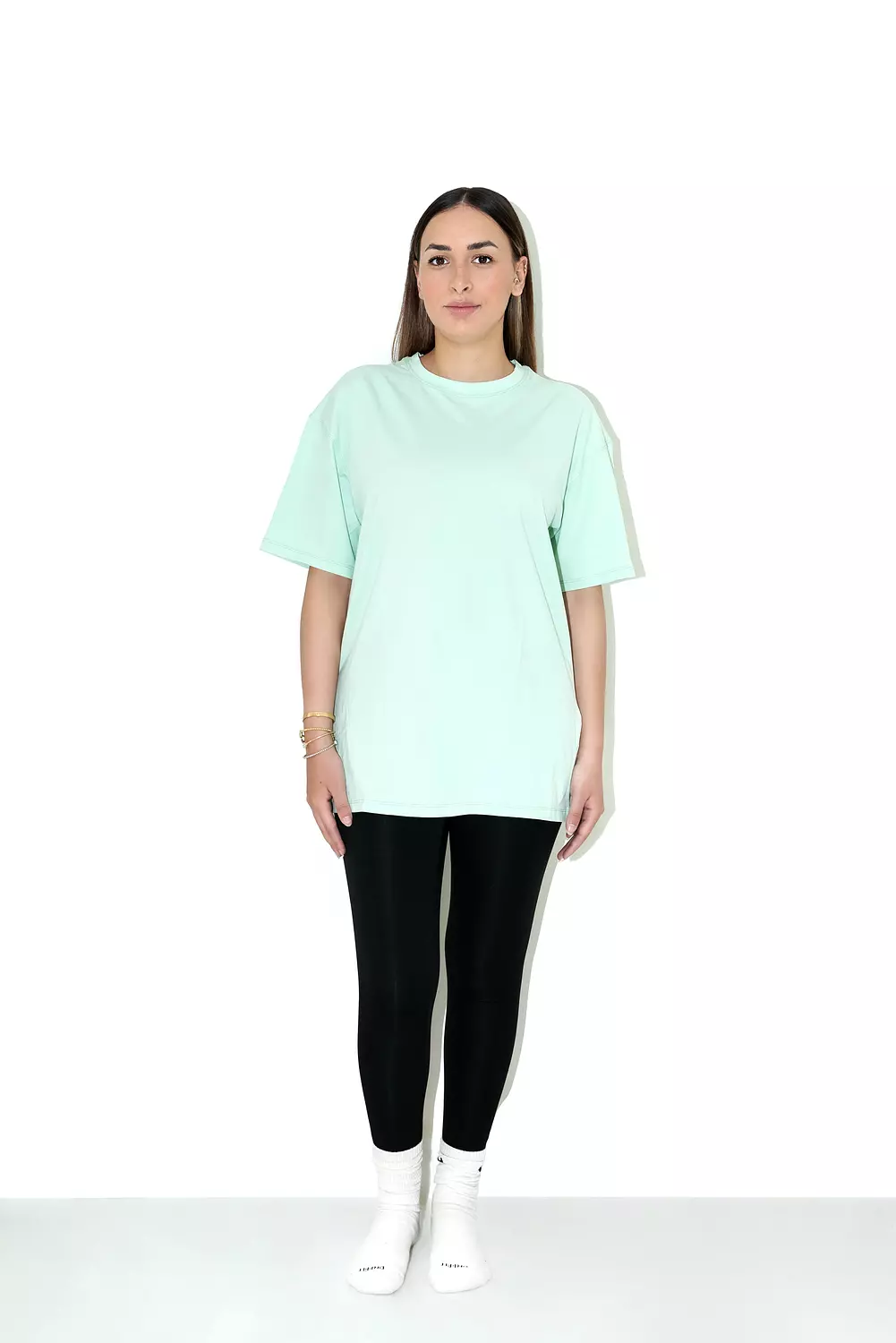 Mint Noir Set: Understated elegance meets everyday performance. The Mint Noir set blends sculpted strength with cool serenity. hover image