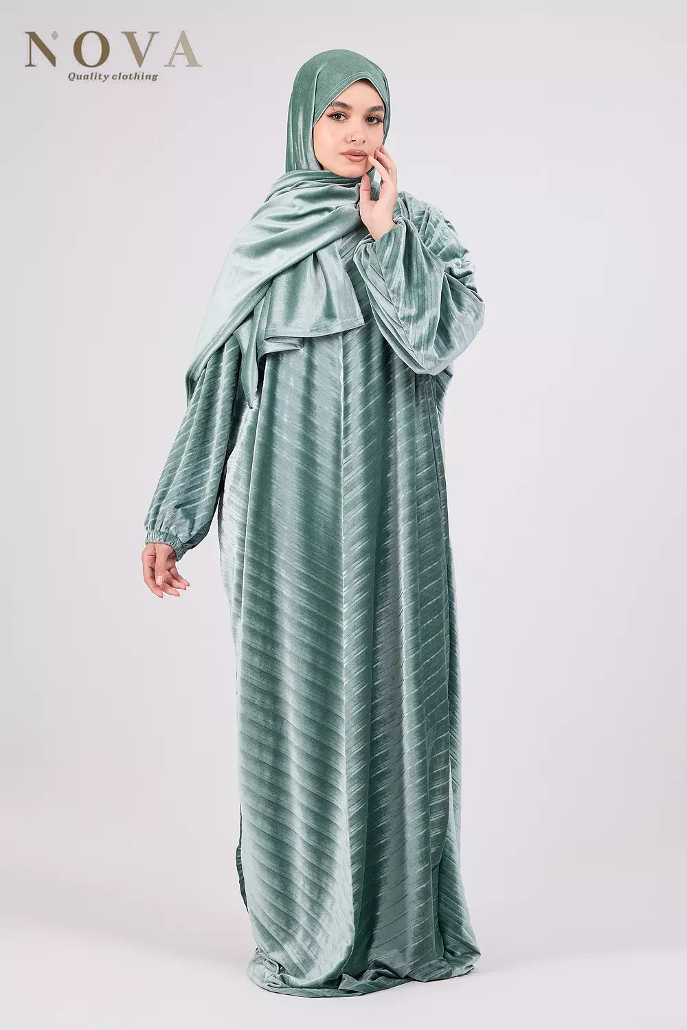 Mint pleated velvet 1
