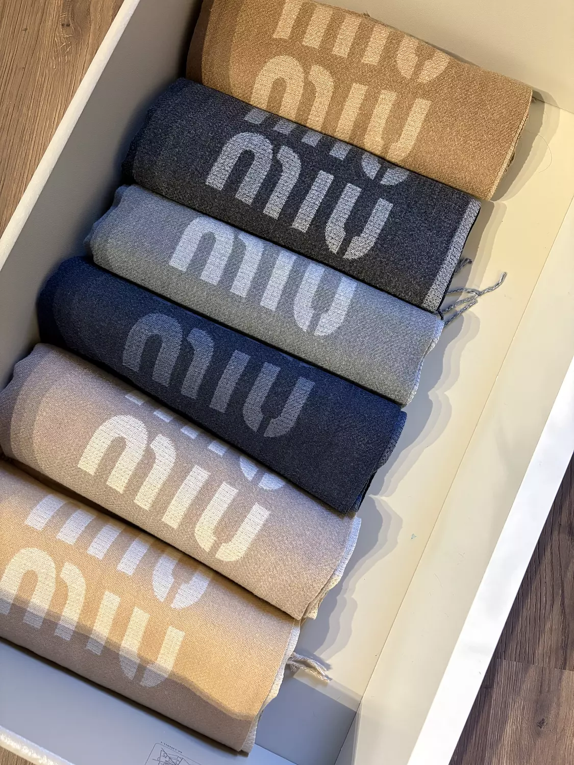 MIU MIU WOOL SHAWL image