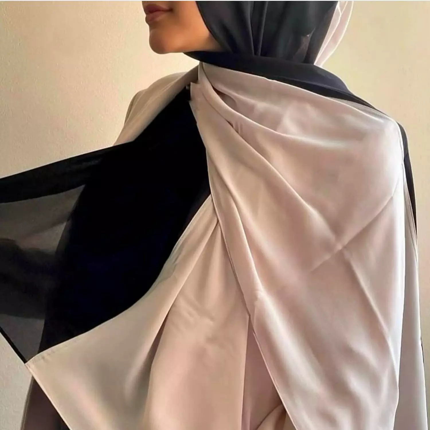 Mirage Hijab- (Black | Beige 036 ) 1