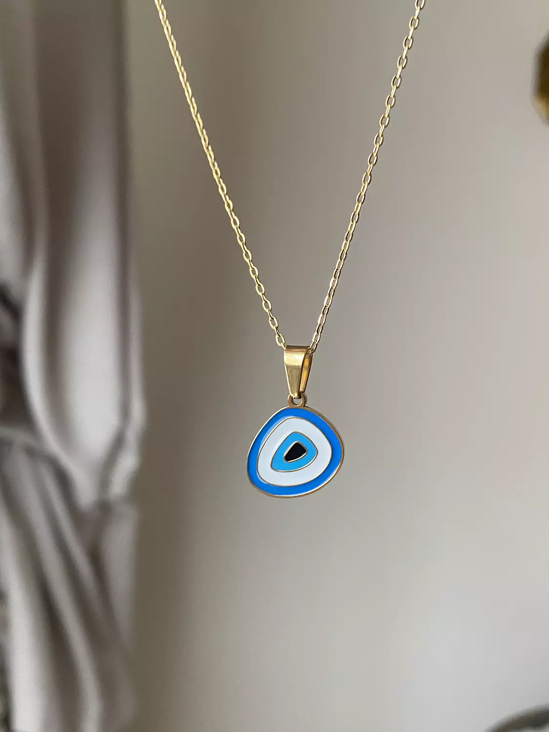 Blue eye