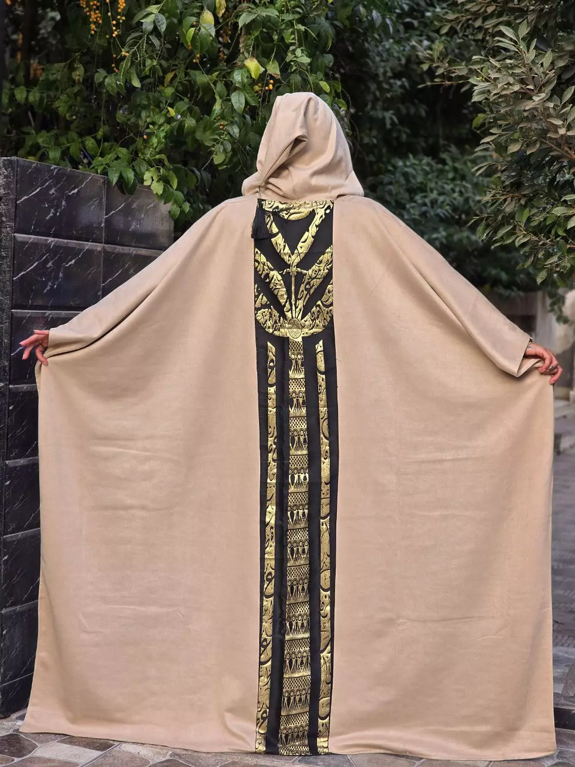 Beige Moroccan style suede kaftan  4