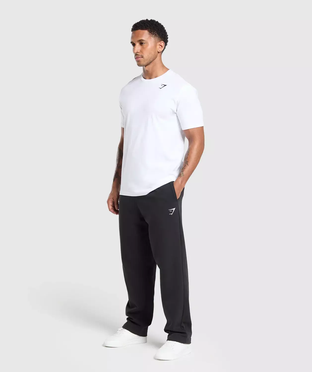 CREST T-SHIRT GYM SHARK white  2