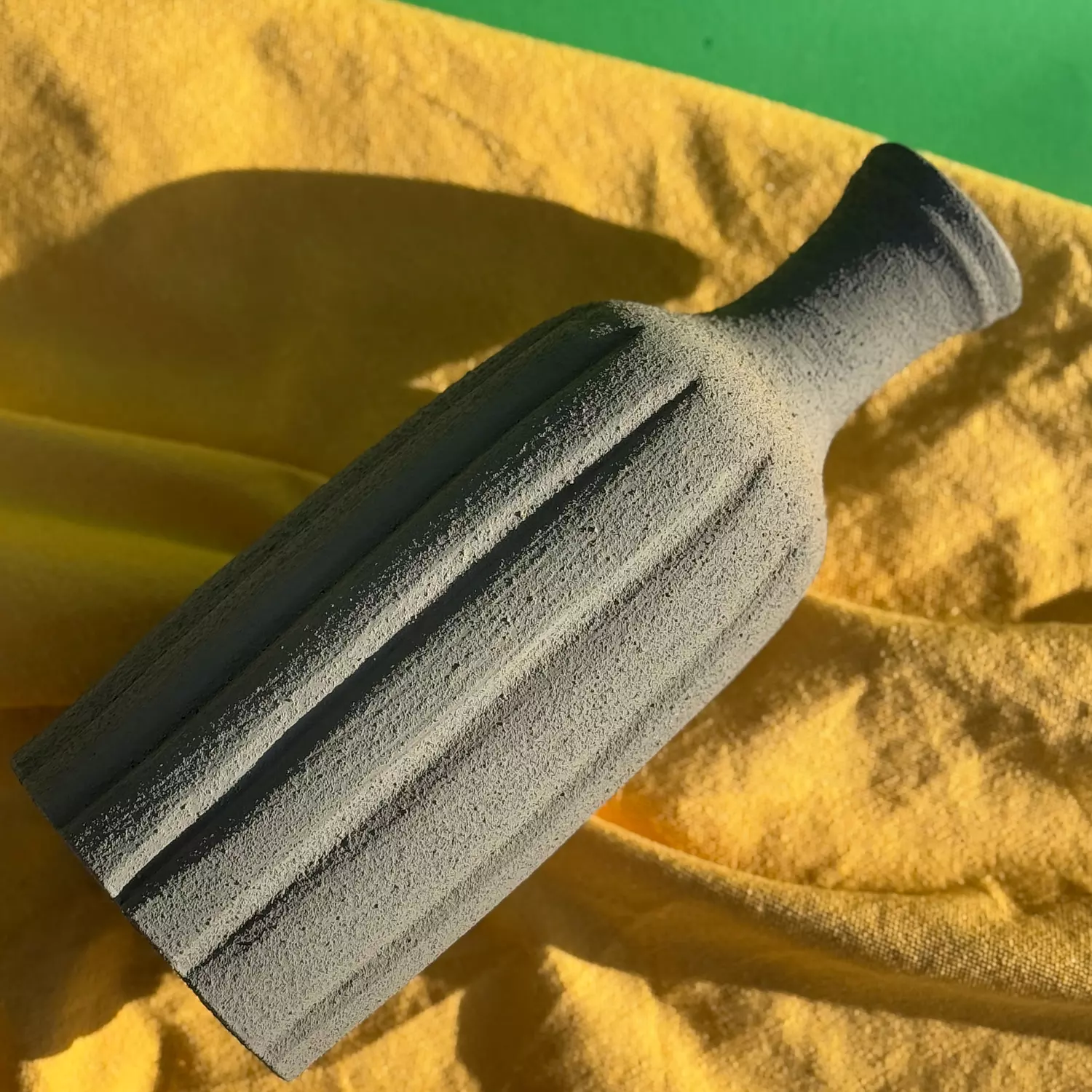 Claymor Vase hover image