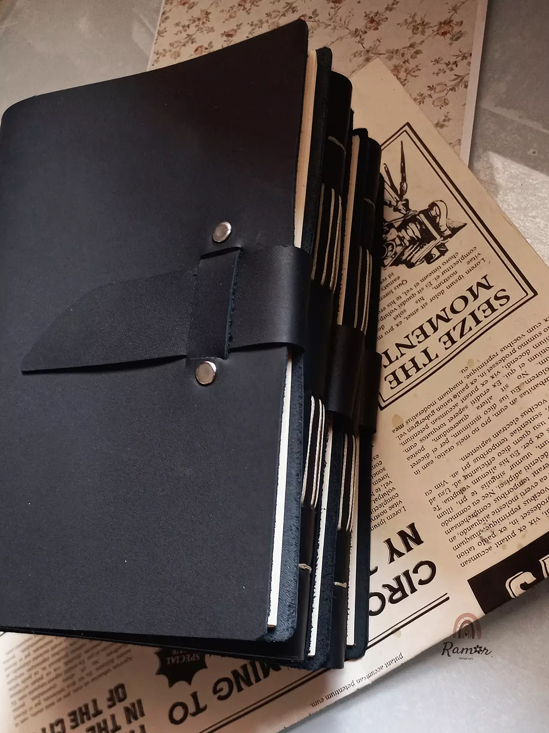 classic journal A5 short strap lock hover image