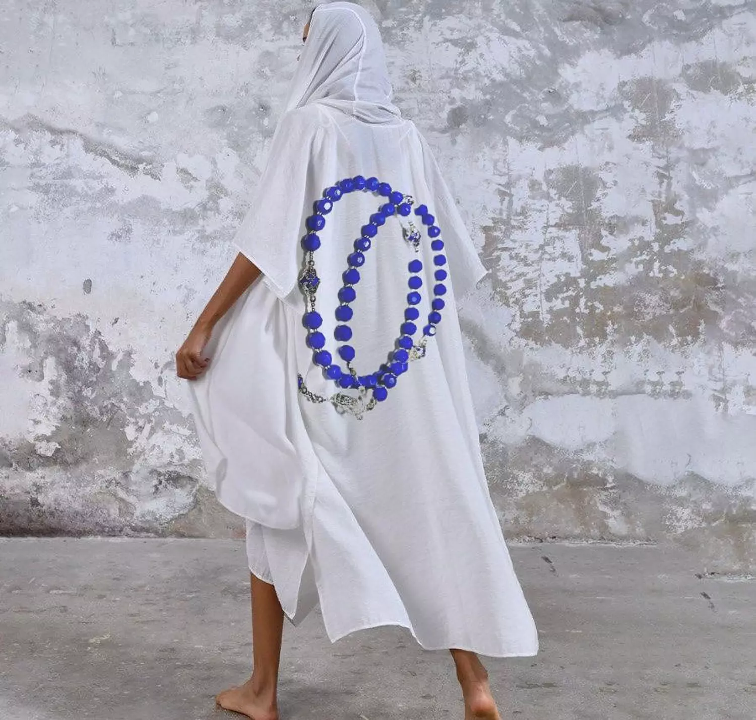 Ketan cardigan painted image
