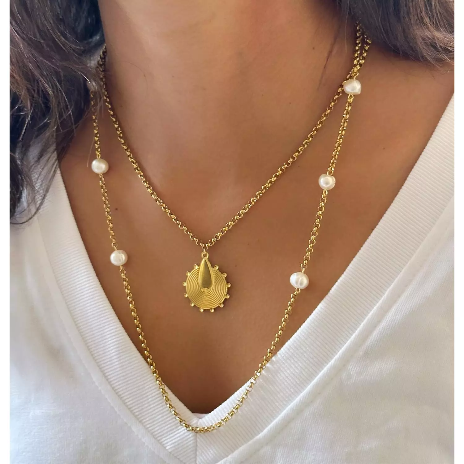 Sun Burst Pearly Necklace 1