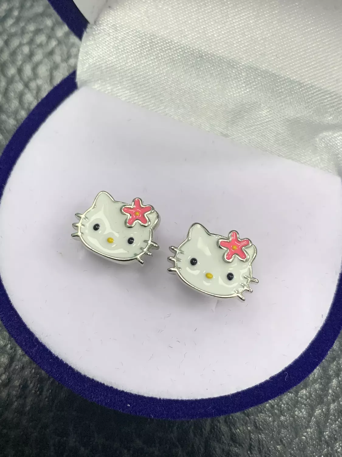 Children earring image