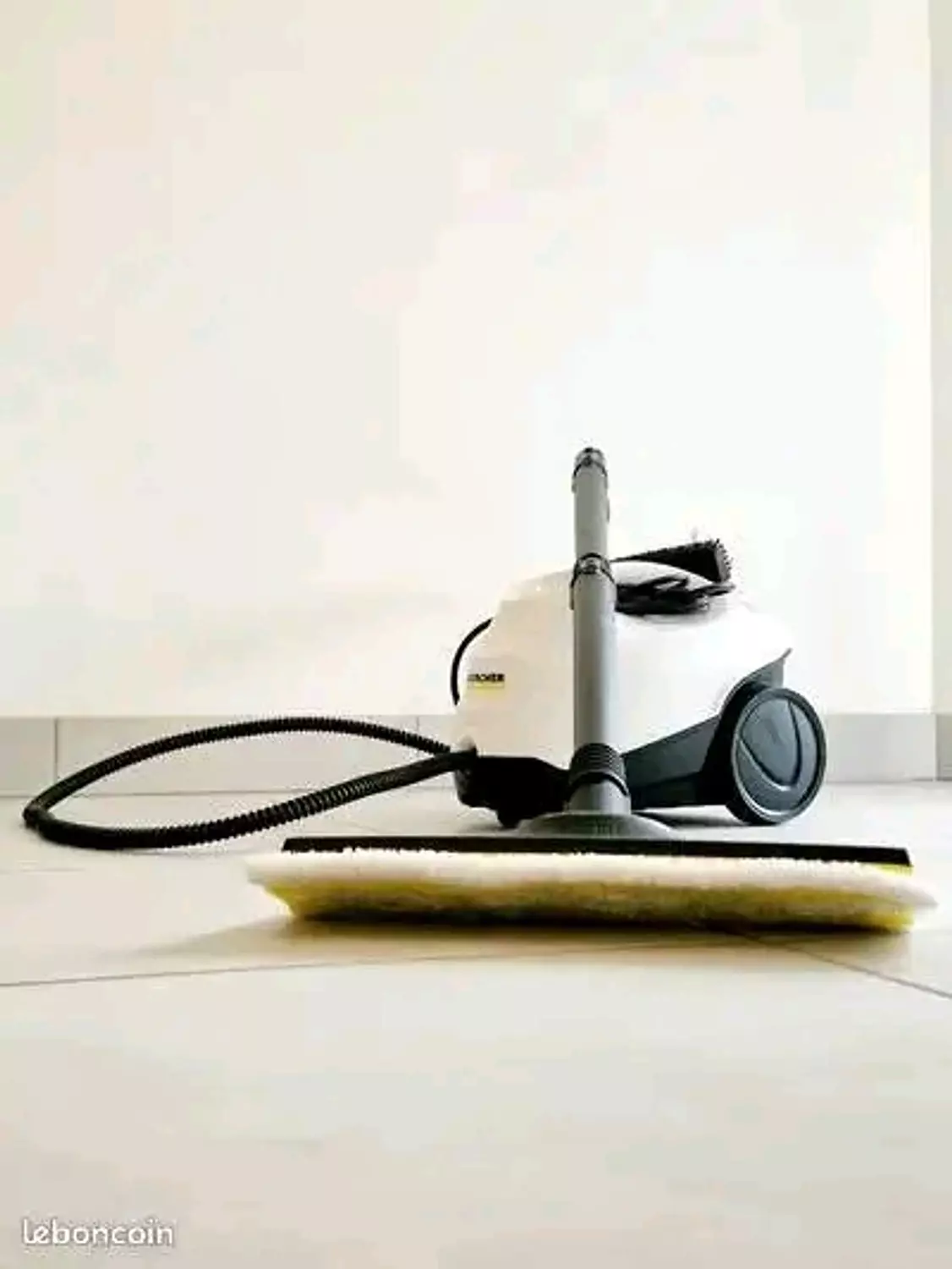 Karcher SC3 steam cleaner